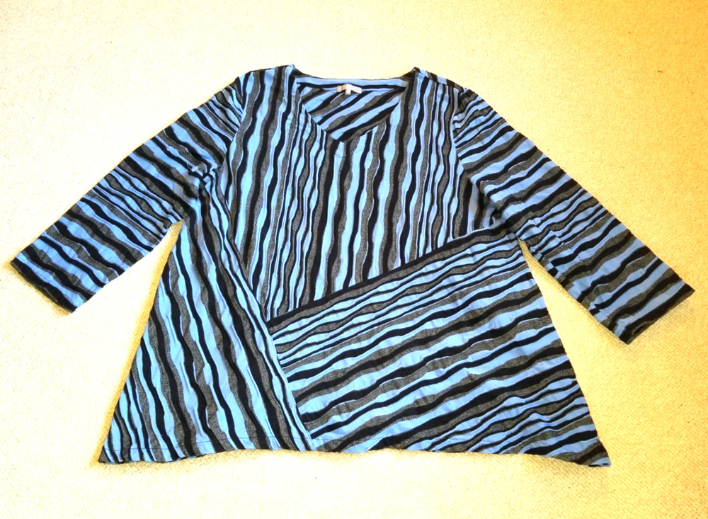 Womens Top-HABITAT-blue/black striped cotton knit V-neck Lagenlook artsy -XL